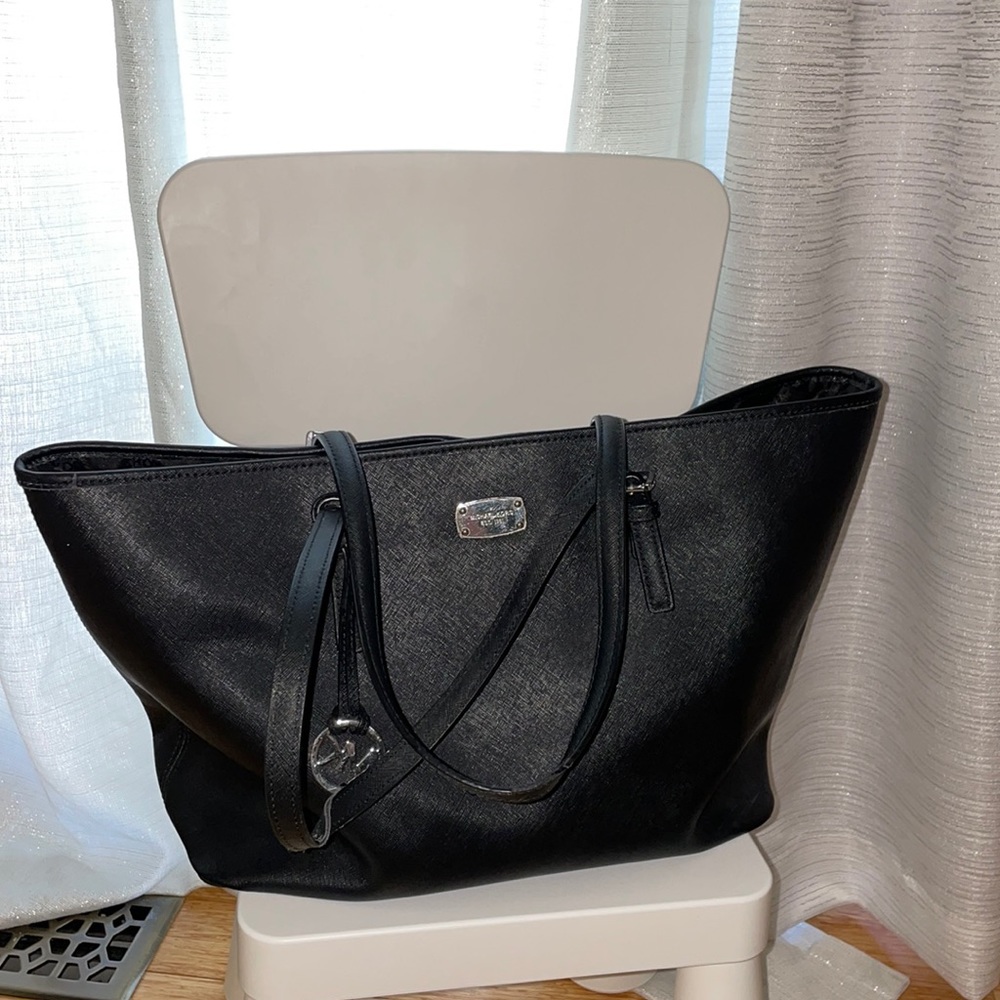 Michael Kors tote bag